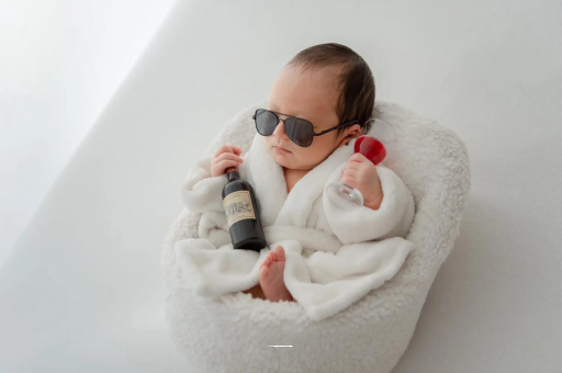 百色宝宝眼袋发青怎么回事