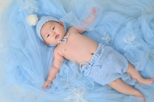 百色孕妇应该睡几个小时
